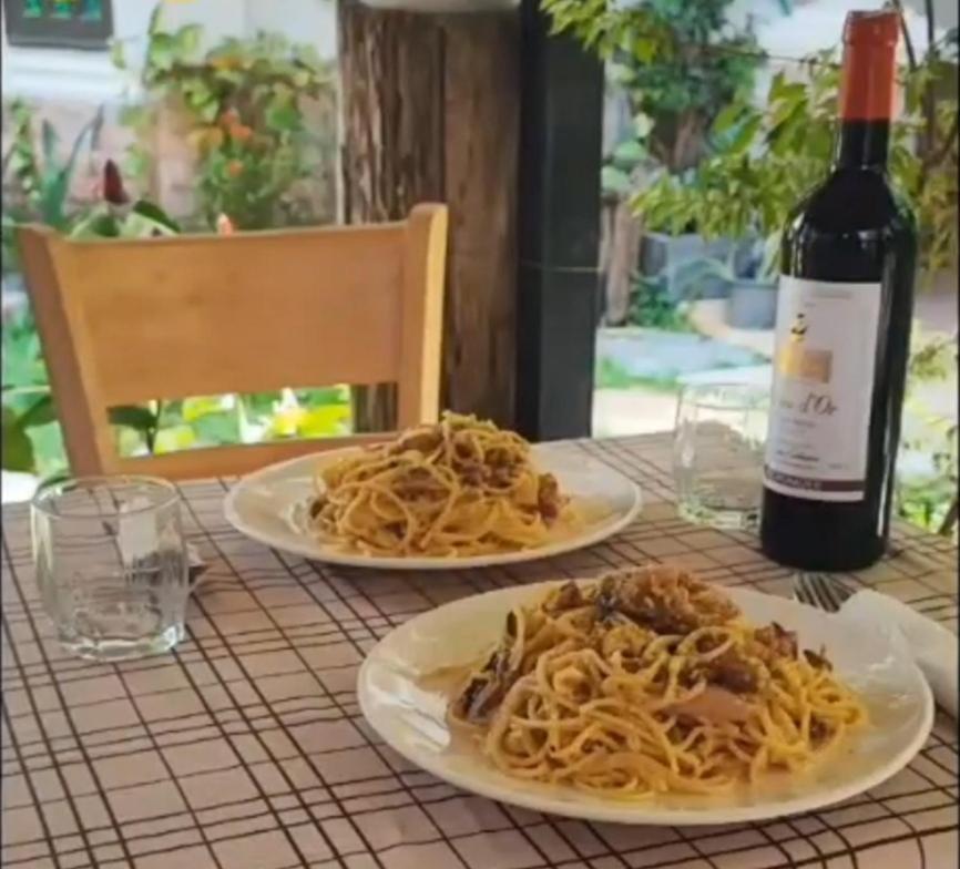 Secret Garden Homestay Σιέμ Ρέαπ Εξωτερικό φωτογραφία